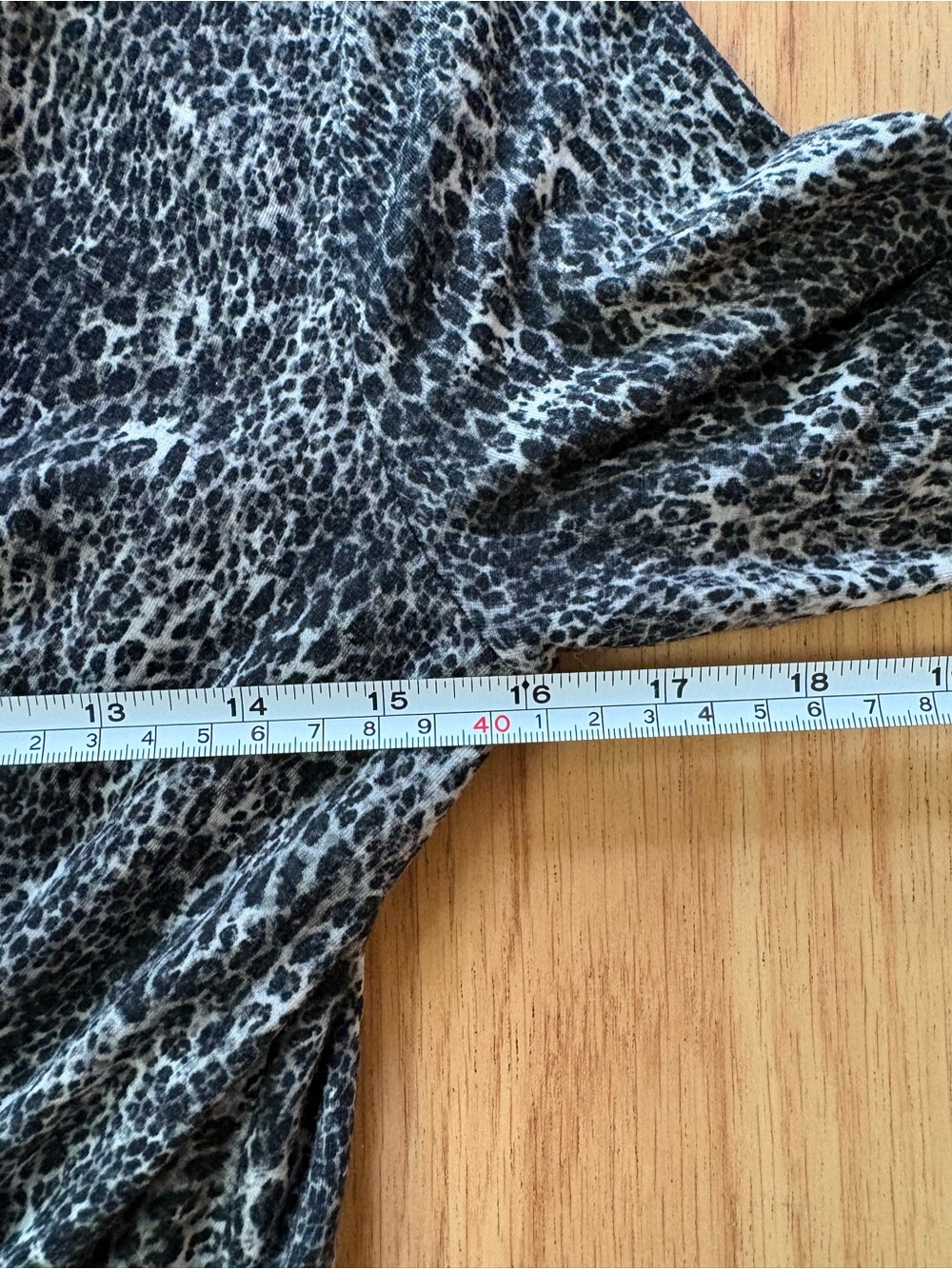 MaxMara grey black leopard print faux wrap stretchy dress sz 38 (sz 4) old money - Picture 3 of 9
